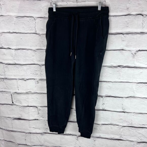 Lululemon Black Fleece-Lined Joggers | Size 8 - Picture 2 of 11